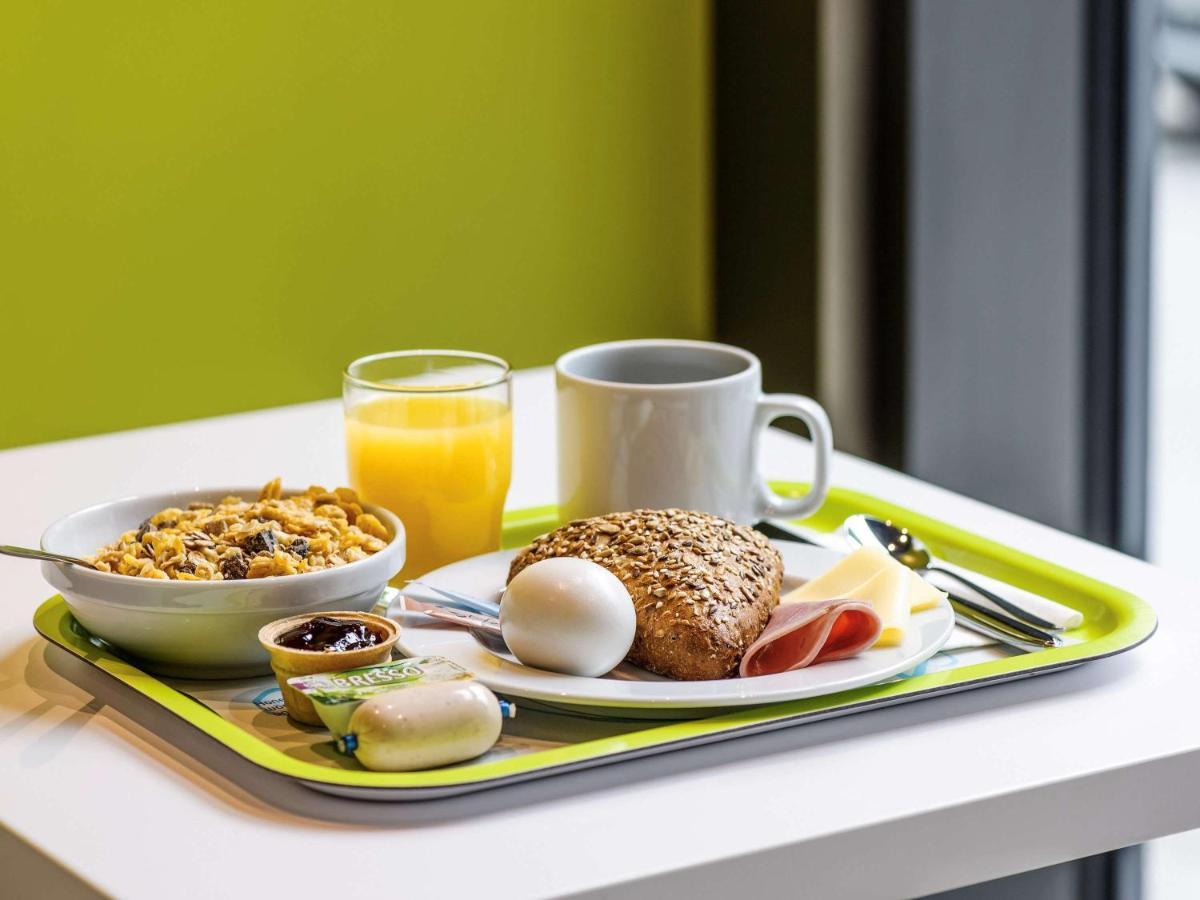 ibis budget Newport Buitenkant foto