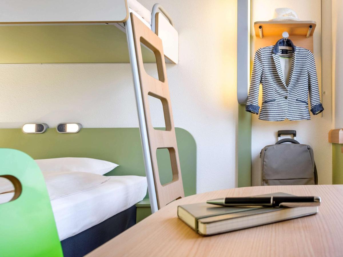 ibis budget Newport Buitenkant foto