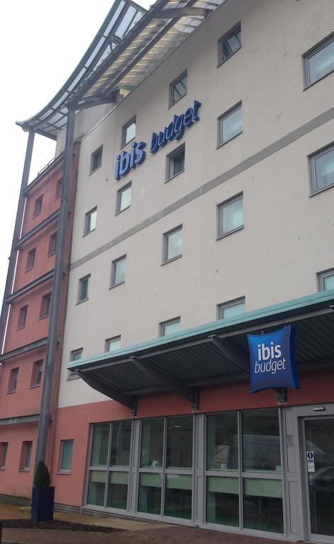 ibis budget Newport Buitenkant foto